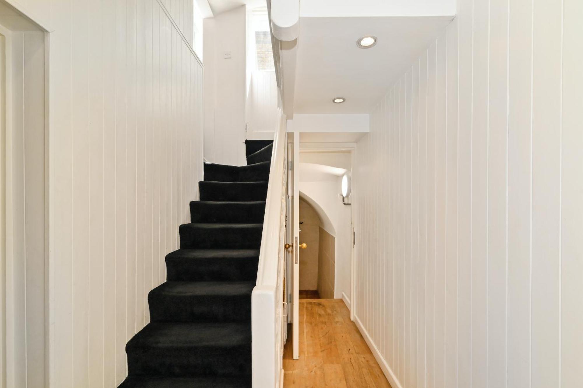 Spacious Soho On Quaint Cobbled Street Appartamento